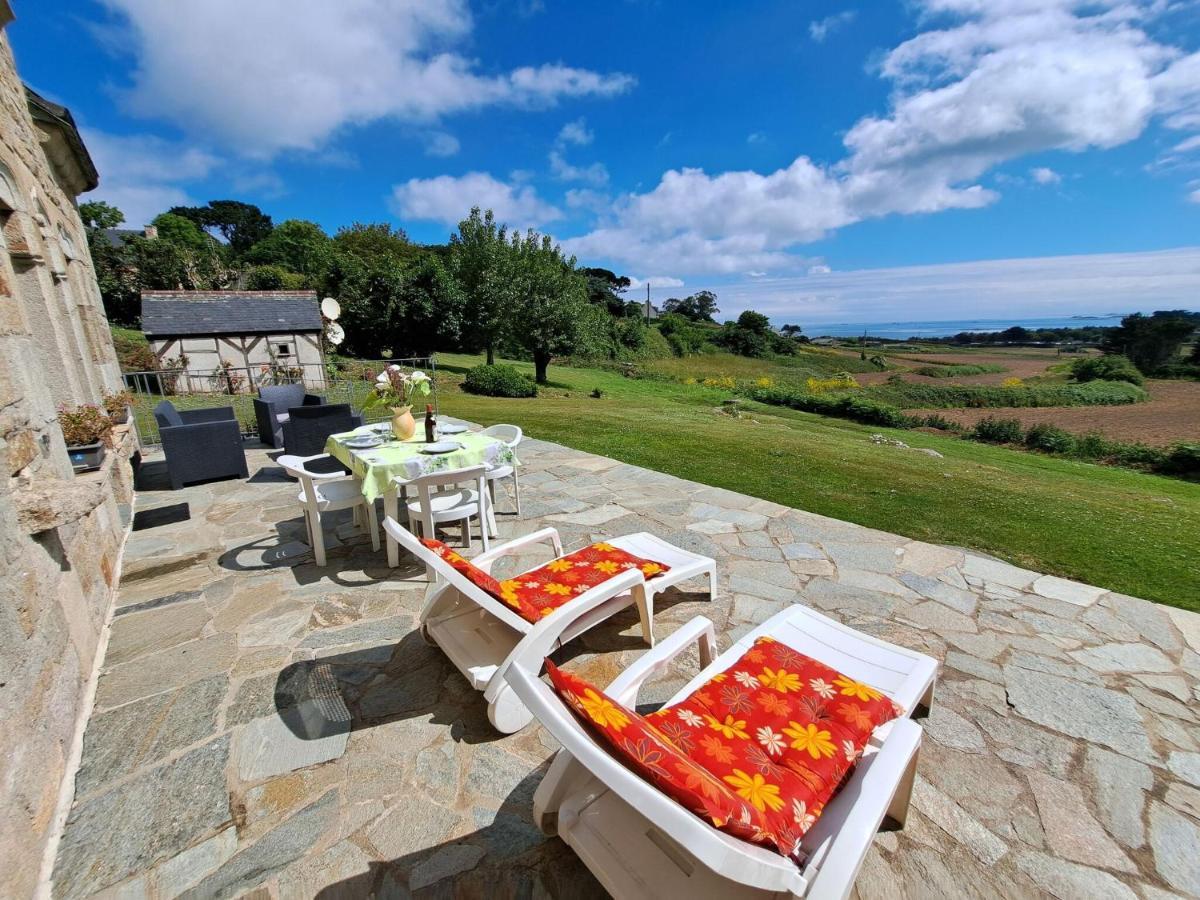 Villa Breton Granite Stone House With Fantastic Sea Views à Saint-Pol-de-Léon Extérieur photo