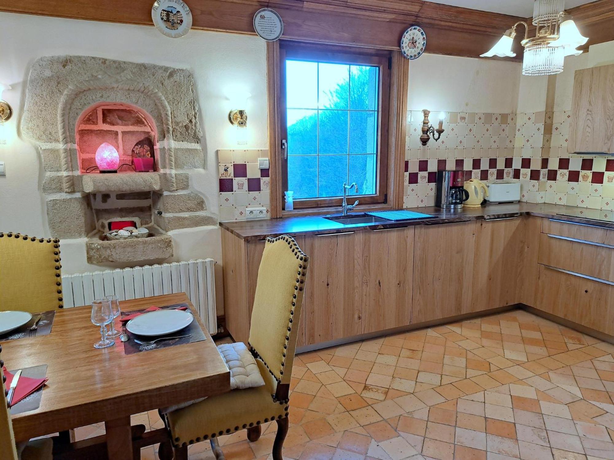 Villa Breton Granite Stone House With Fantastic Sea Views à Saint-Pol-de-Léon Extérieur photo